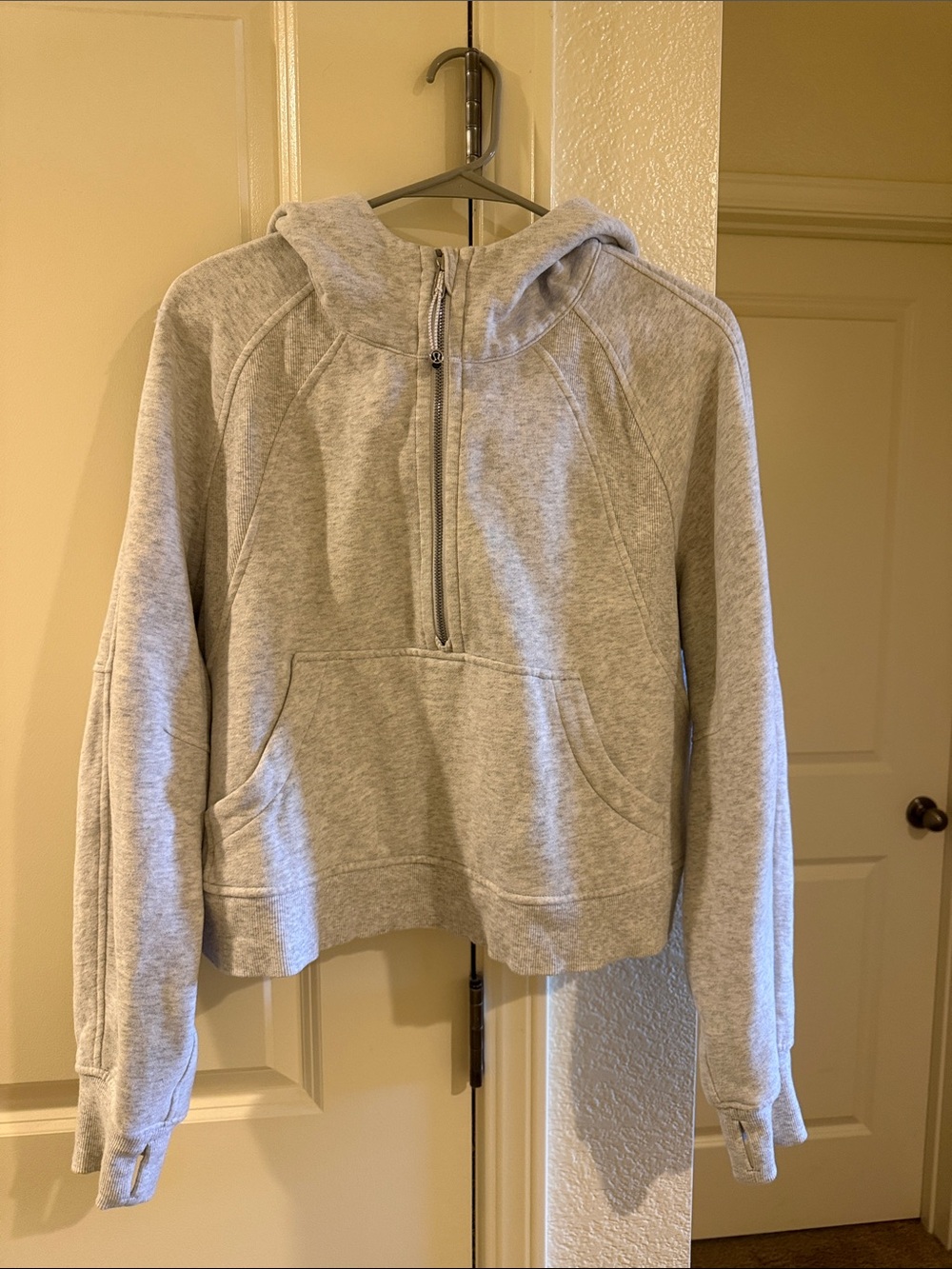 lululemon athletica Light Gray Half-Zip Hoodie Sweatshirt